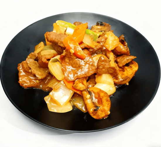 Beef With Mushroom & Garlic Sauce 